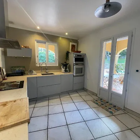 Proche Centre , Avec Piscine