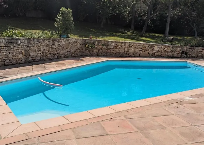 Vila Proche Centre , Avec Piscine