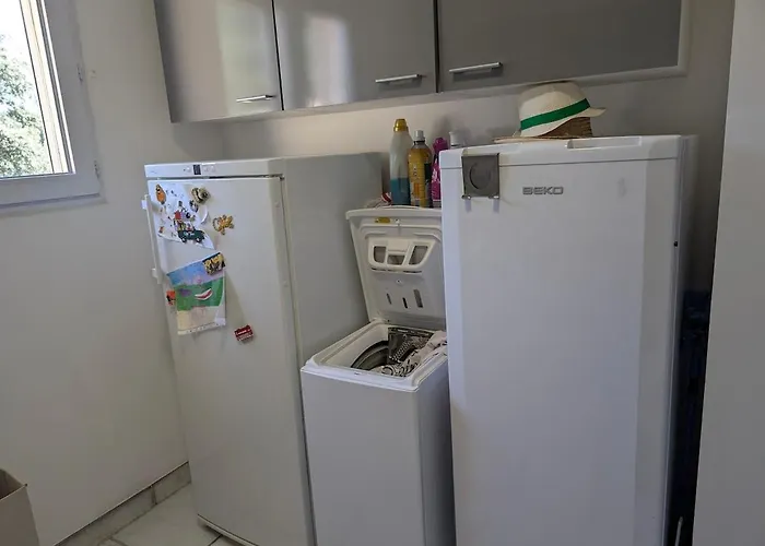 Proche Centre , Avec Piscine * Nîmes