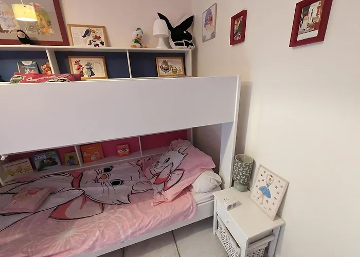 Proche Centre , Avec Piscine Vila