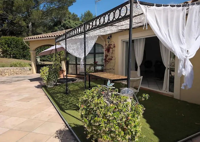 Vila Proche Centre , Avec Piscine *