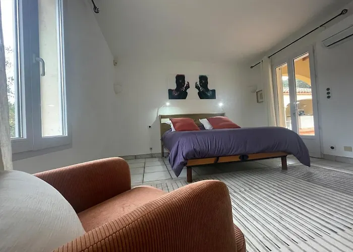 Vila Proche Centre , Avec Piscine *